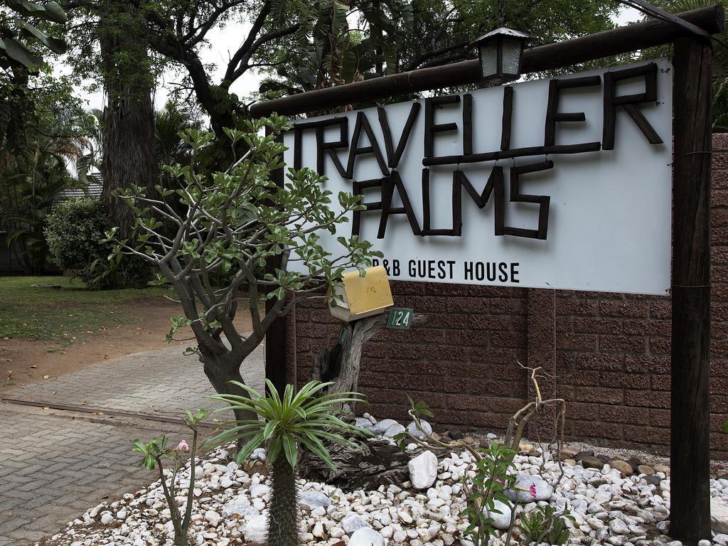 Hotel A Traveller'S Palm Phalaborwa Esterno foto