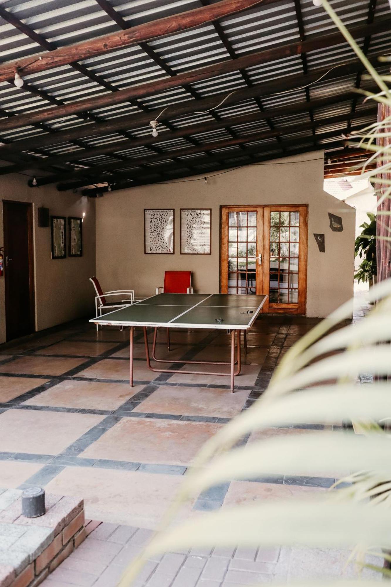 Hotel A Traveller'S Palm Phalaborwa Esterno foto